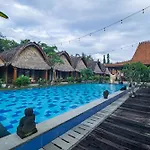 Shanaya Hotel & Cafe