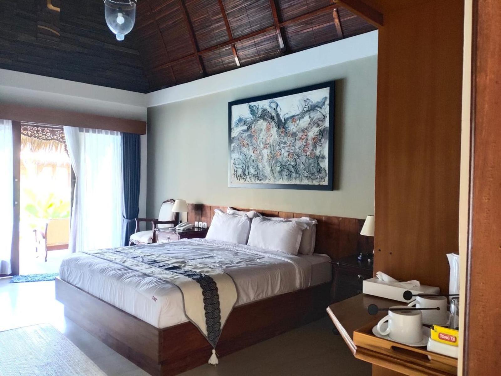 Shanaya & Cafe Hotel Magelang