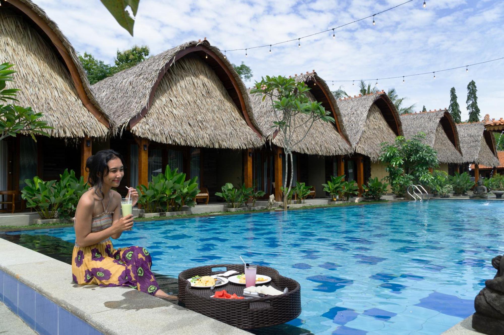 Shanaya & Cafe Hotel